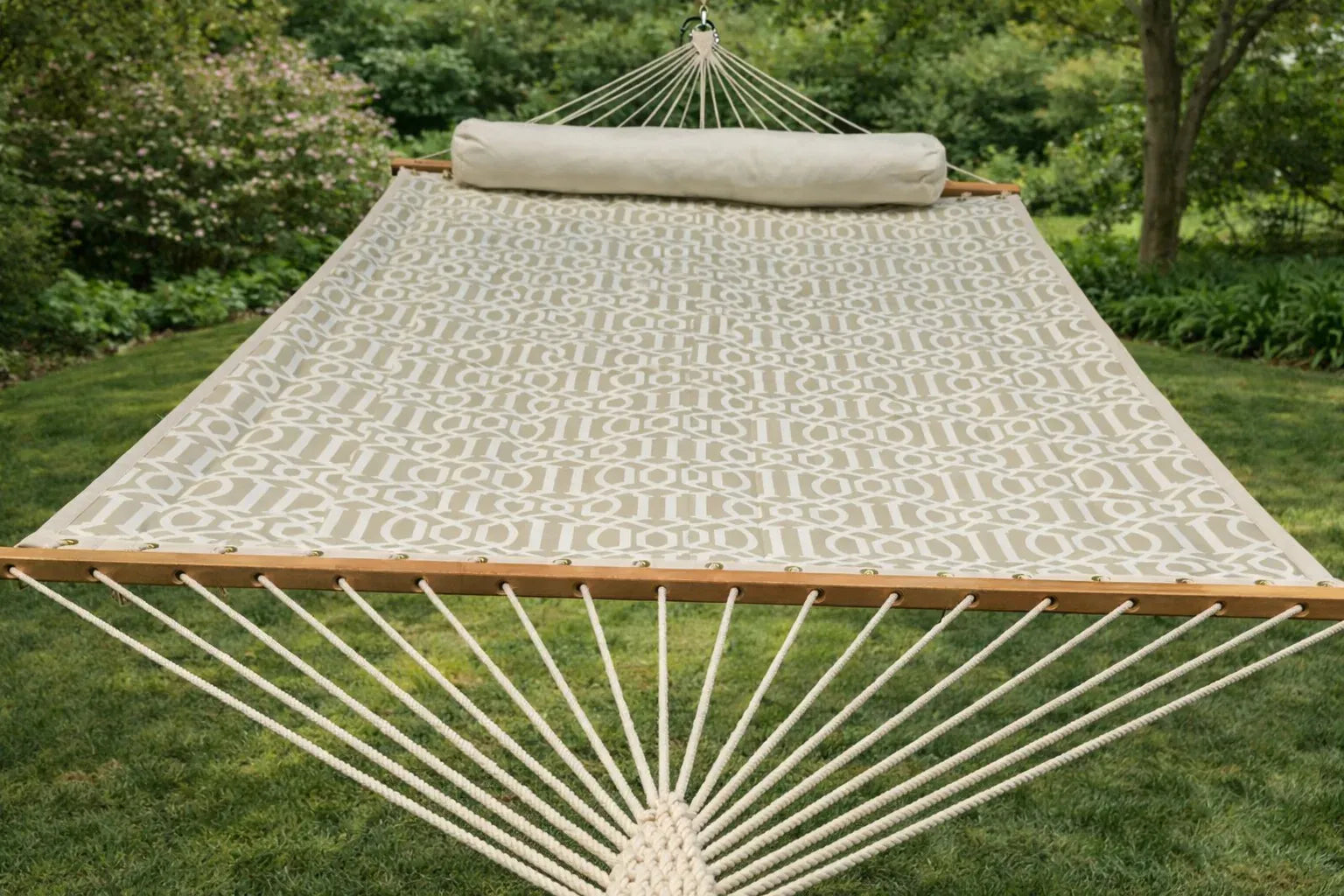 Hamac Univers Hamacs Hamac matelassé de luxe avec oreiller QHD-COUNTRY