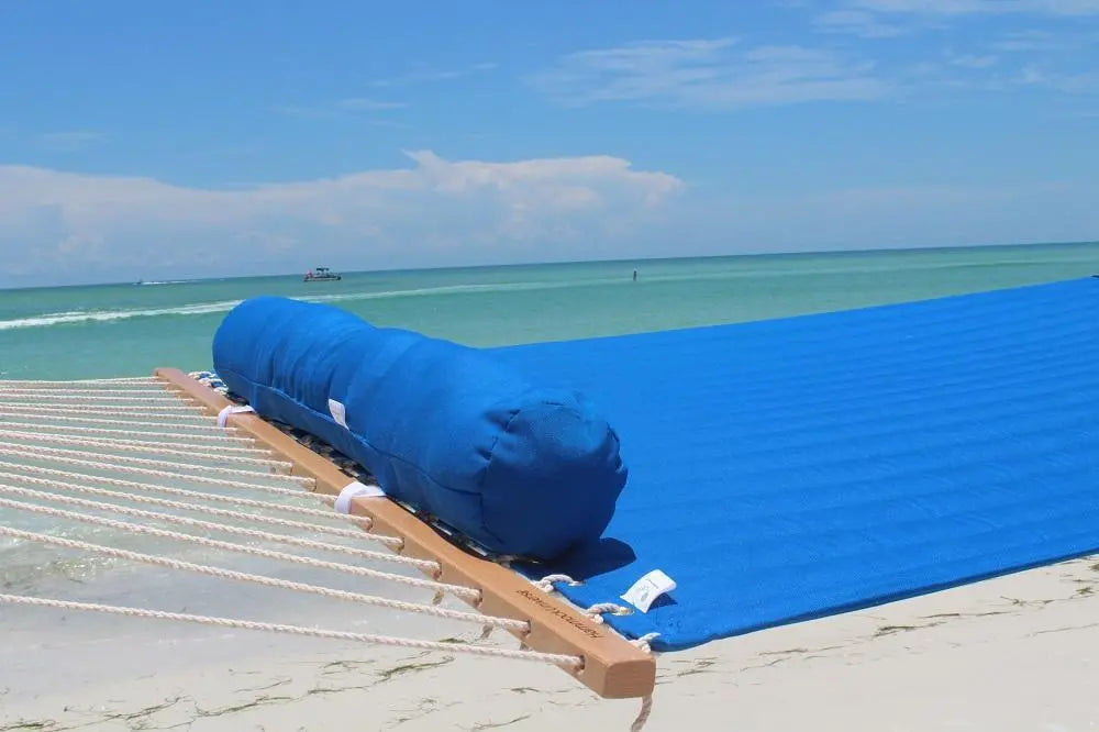 Hamac double matelassé en oléfine avec oreiller assorti et support de 15 pieds Hammock Universe