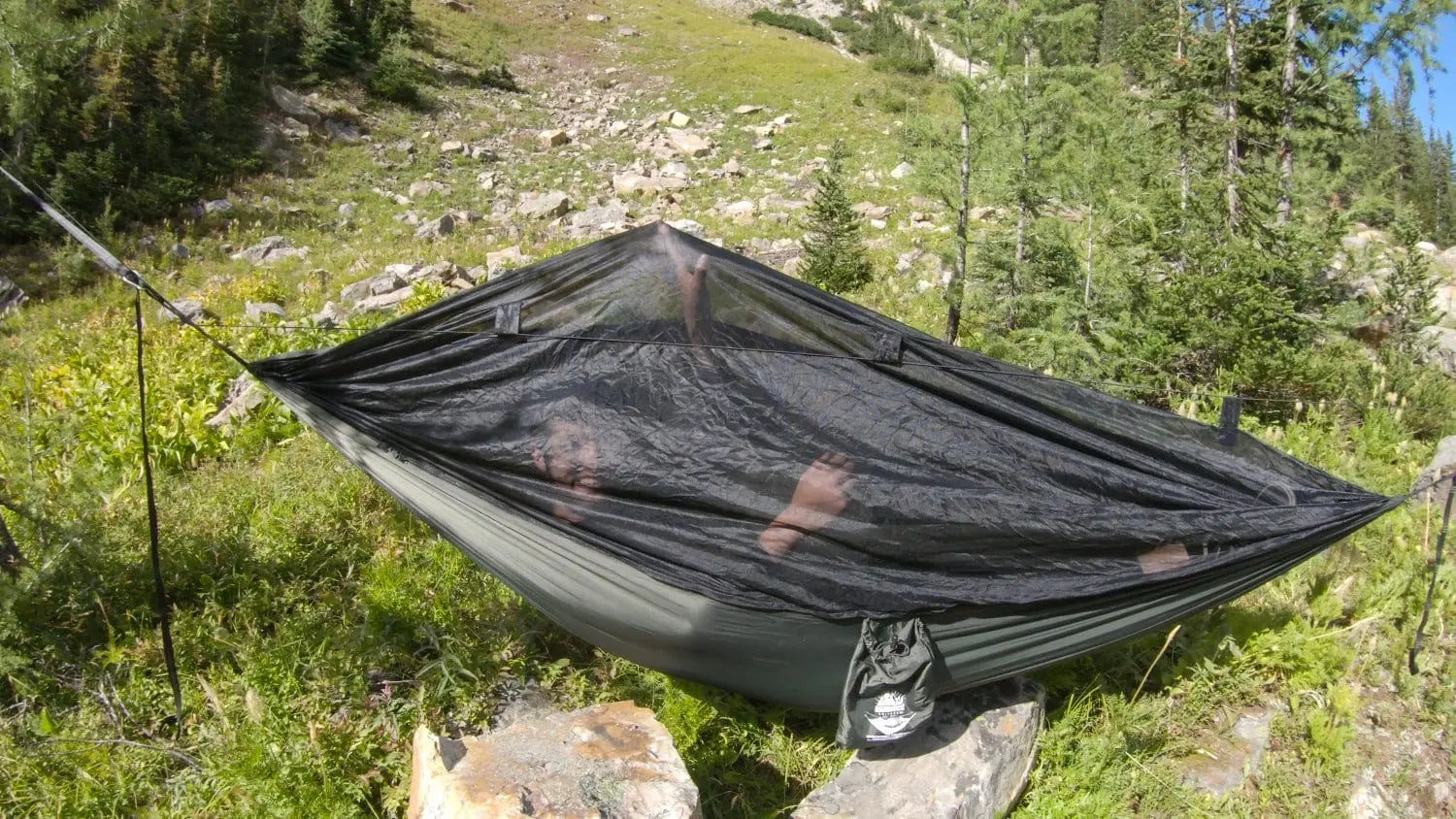 Hamac Univers Hamacs Hamac réversible en Nylon 210T avec moustiquaire intégrée 72402