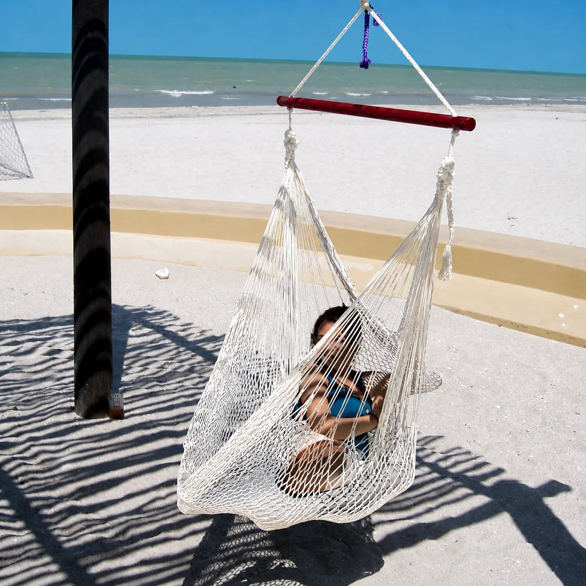 chaise maya naturel au bord de mer